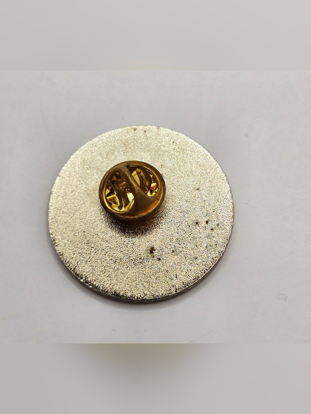 Ye Mystic Krewe of Neptune King K.C. Clark Year of Good Times Lapel Pin Mardi Gr - Picture 2 of 3